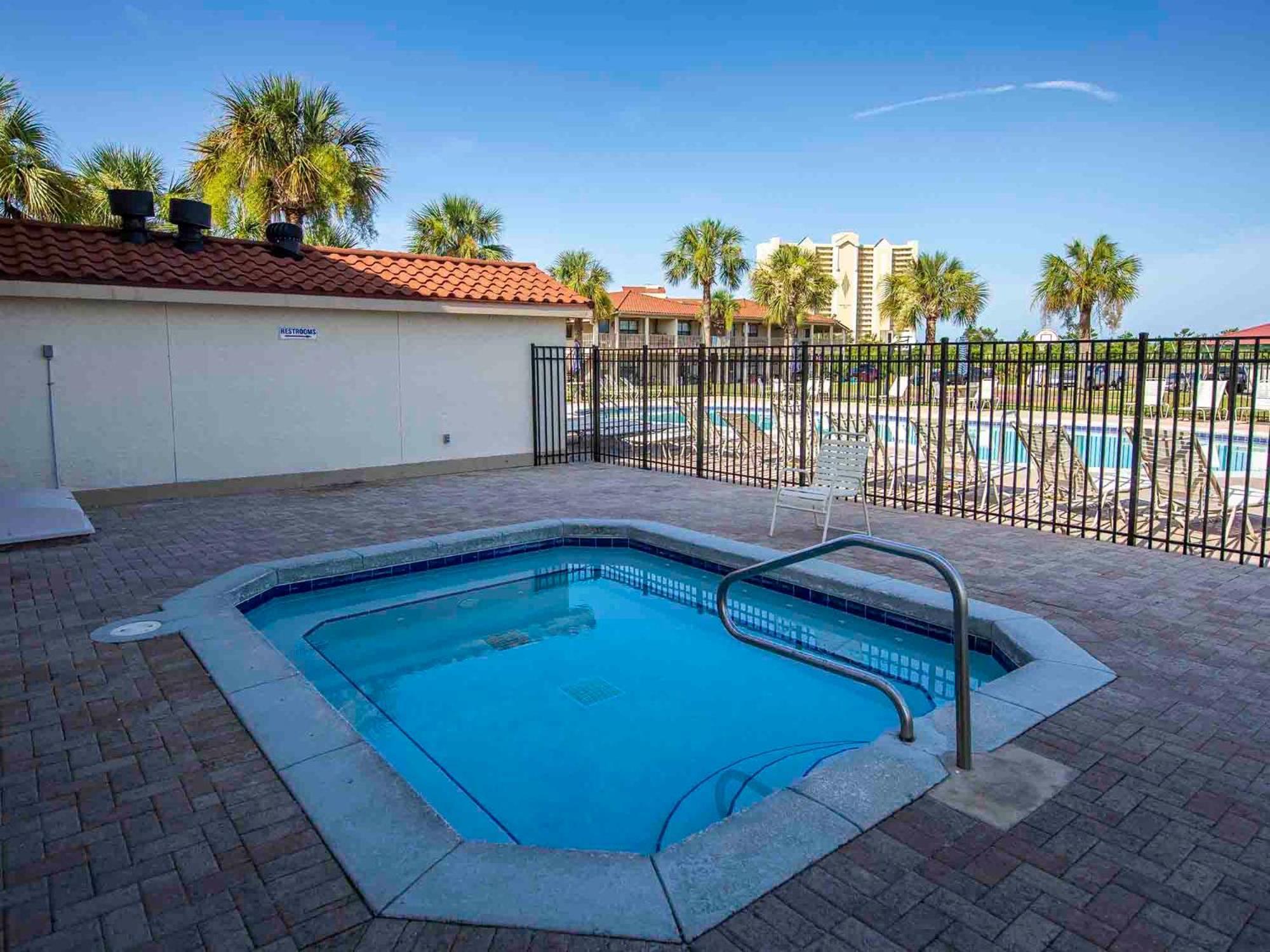 Horizon South 60-203 Apartment